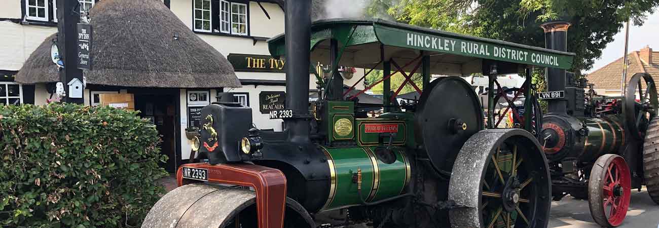 Ivy Inn Heddington in Wiltshire steam rally